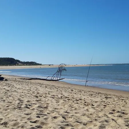 Kemping Roulotte Beaulieu *