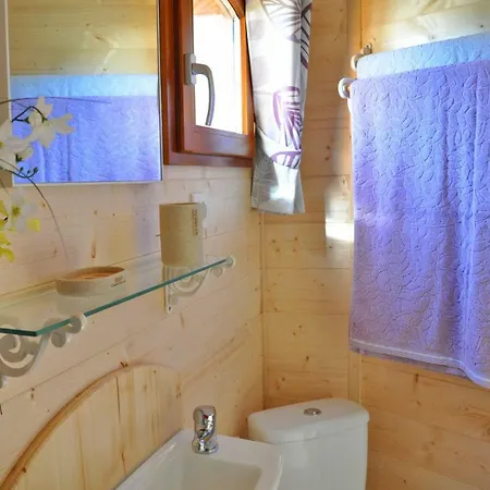 Roulotte Beaulieu Campingplads Saint-Jean-d'Angle