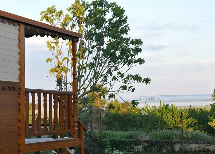 Roulotte Beaulieu Campsite